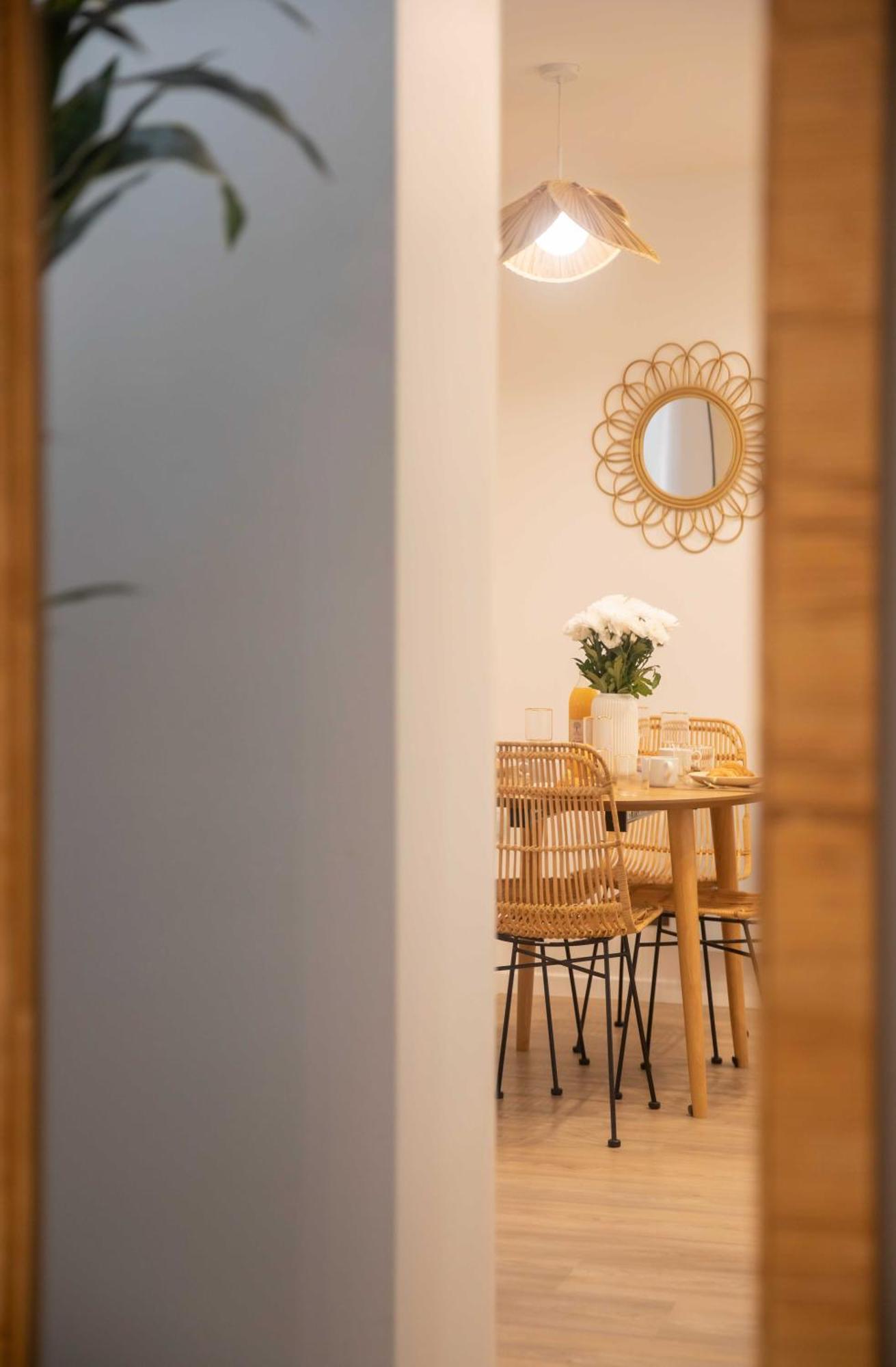 2 Bed Flat - Hyper Centre St Tropez